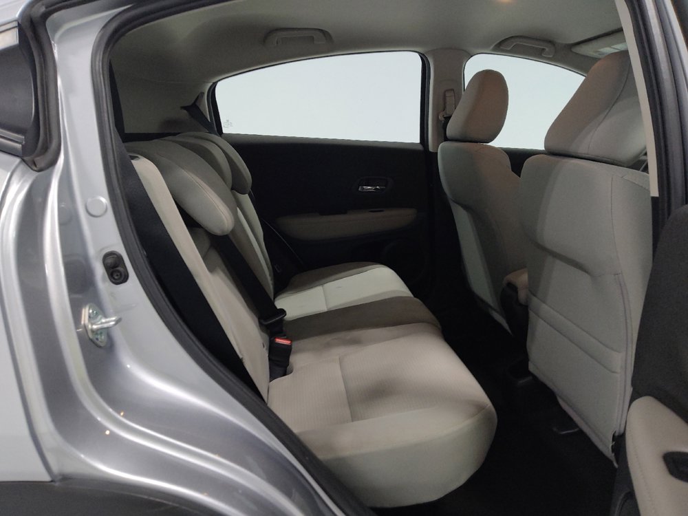 Used 2022 Honda HR-V LX image 19
