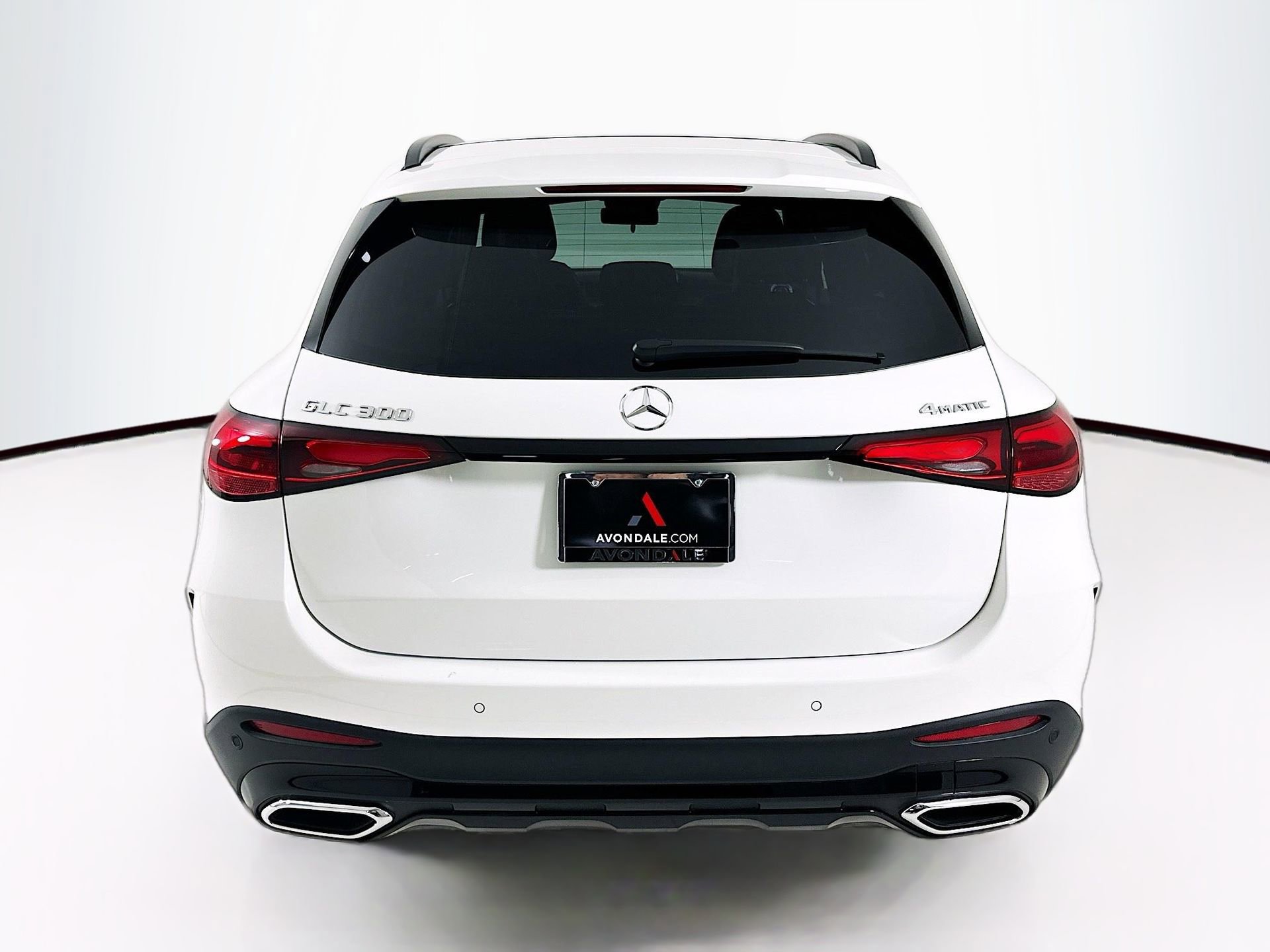 Used 2025 Mercedes-Benz GLC 300 4MATIC image 7