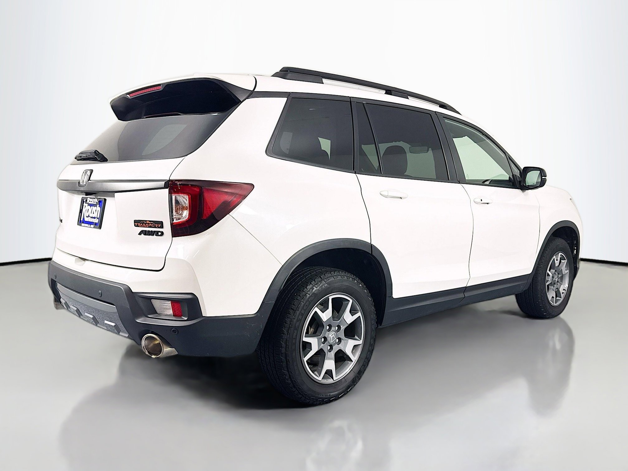 Certified 2023 Honda Passport TrailSport image 5