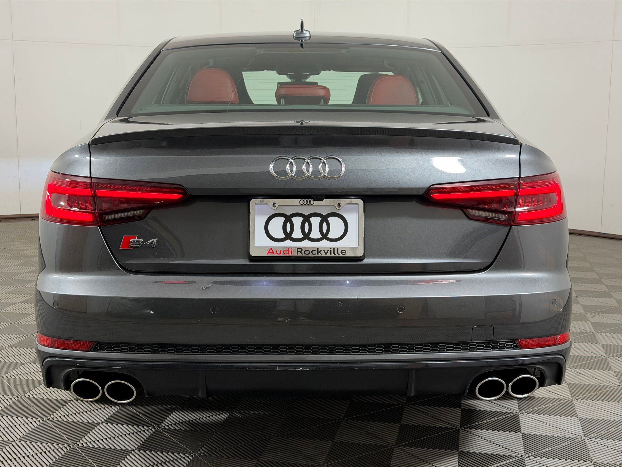 Used 2019 Audi S4 Premium Plus w/ Premium Plus Package AWD/4WD image 10