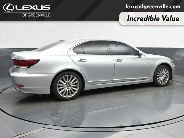 Used 2013 Lexus LS 460 w/ Comfort Pkg RWD image 8
