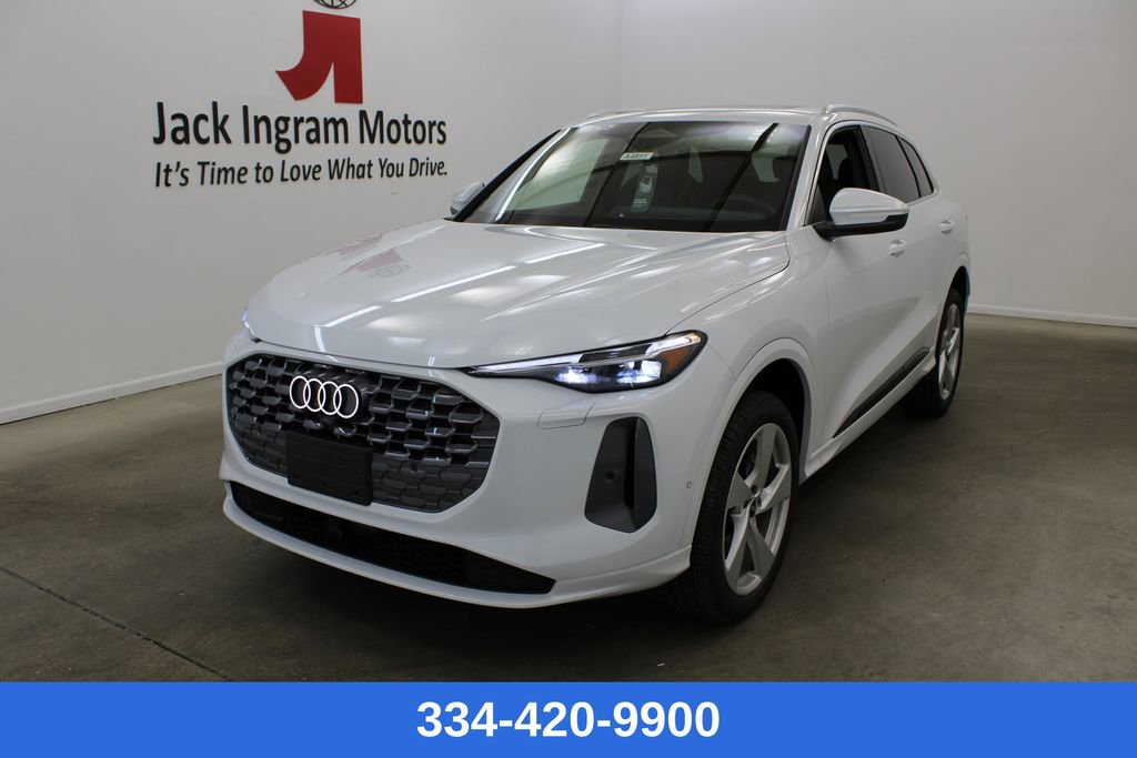 New 2025 Audi Q5 Premium Plus