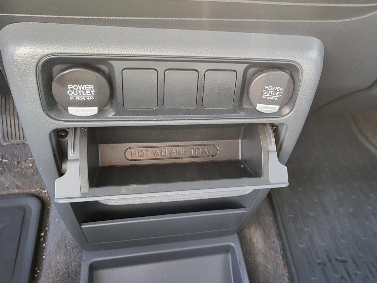 Used 2007 Honda Ridgeline RTX image 16