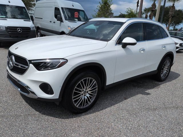 Certified 2026 Mercedes-Benz GLC 300 image 8