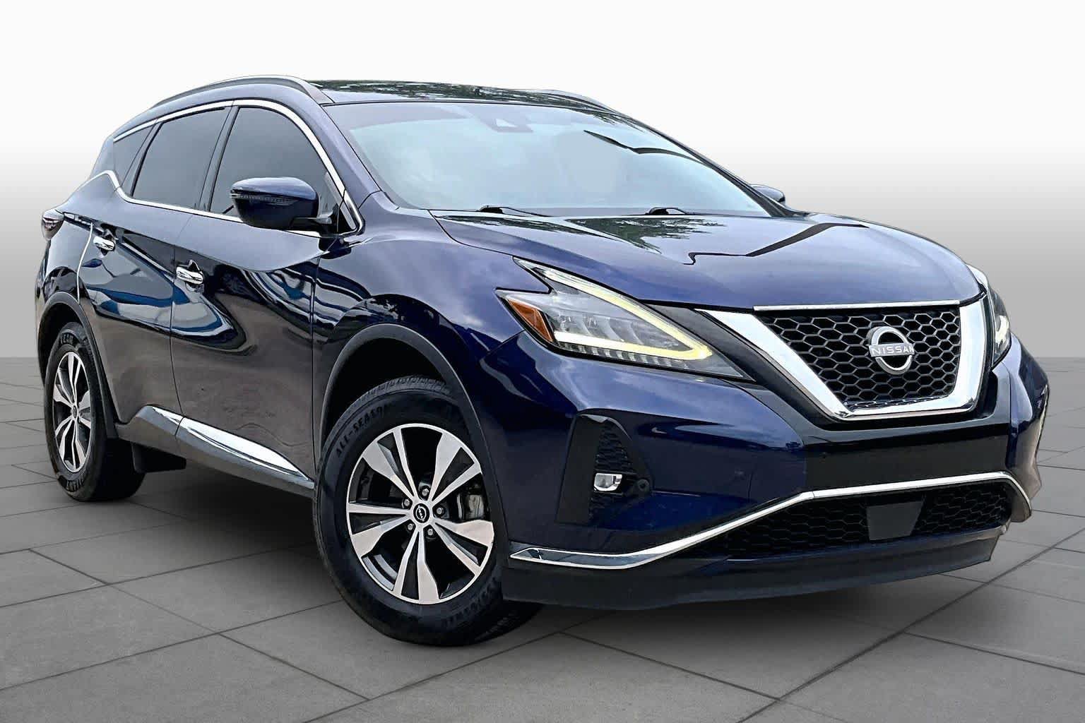 Used 2023 Nissan Murano SV FWD image 3