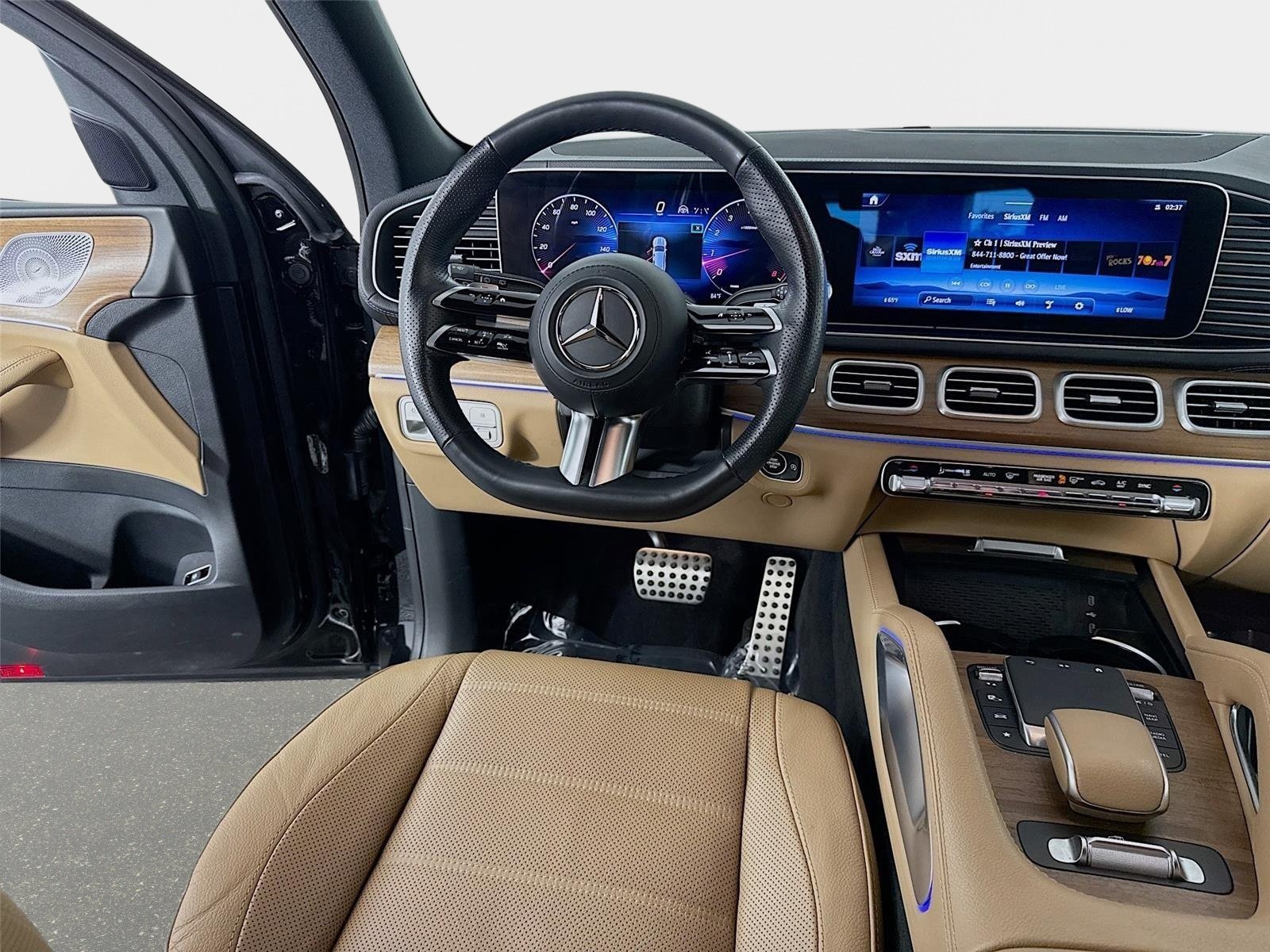 Used 2024 Mercedes-Benz GLS 580 4MATIC image 25