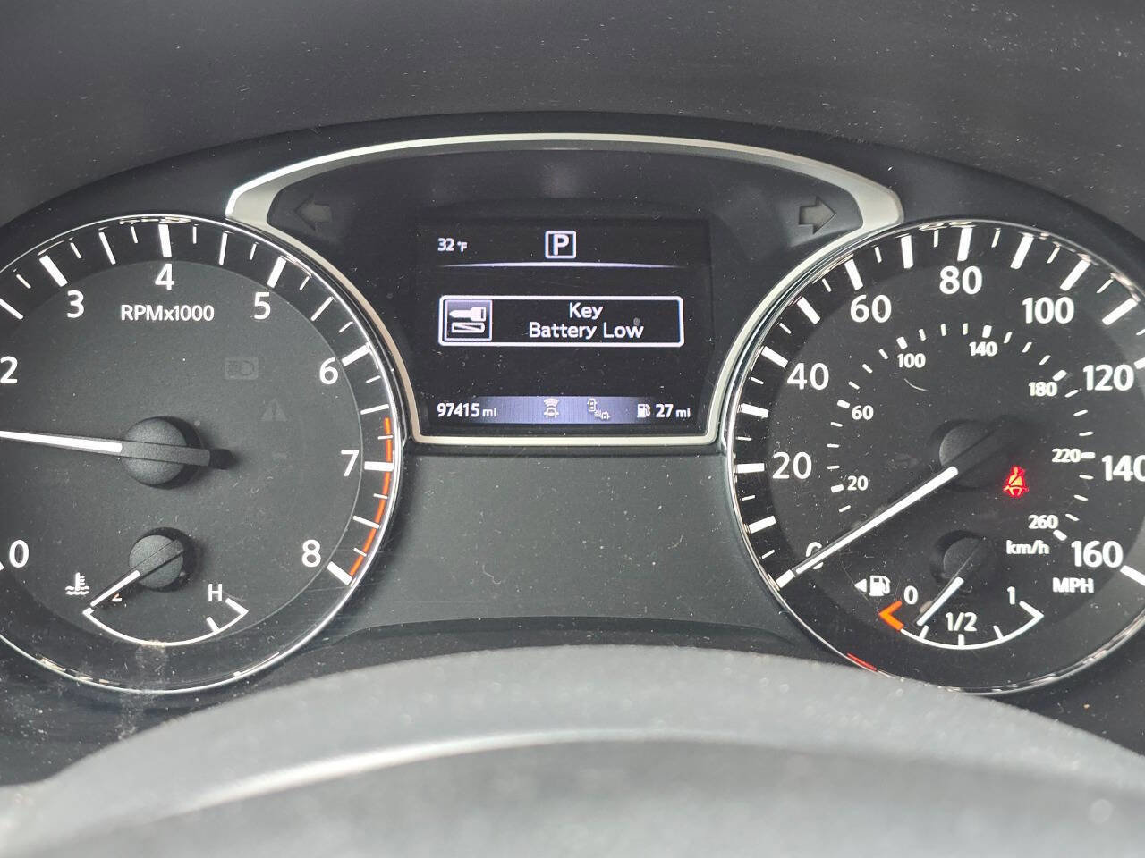 Used 2017 Nissan Pathfinder Platinum image 31