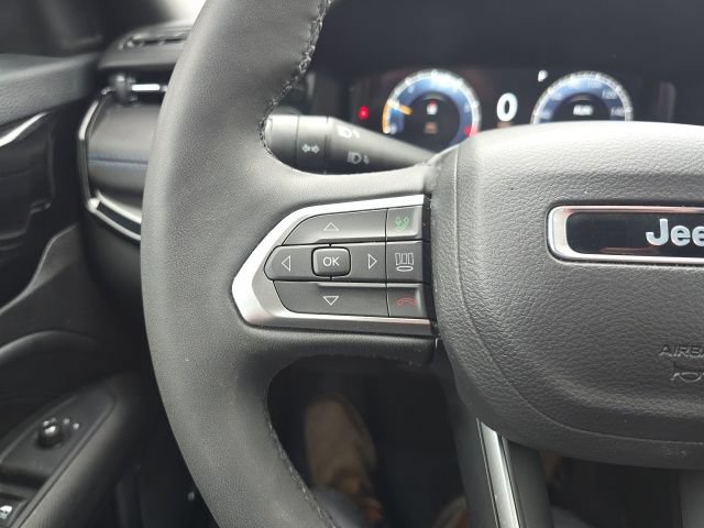 Certified 2025 Jeep Compass Limited w/ High Altitude Package AWD/4WD image 15