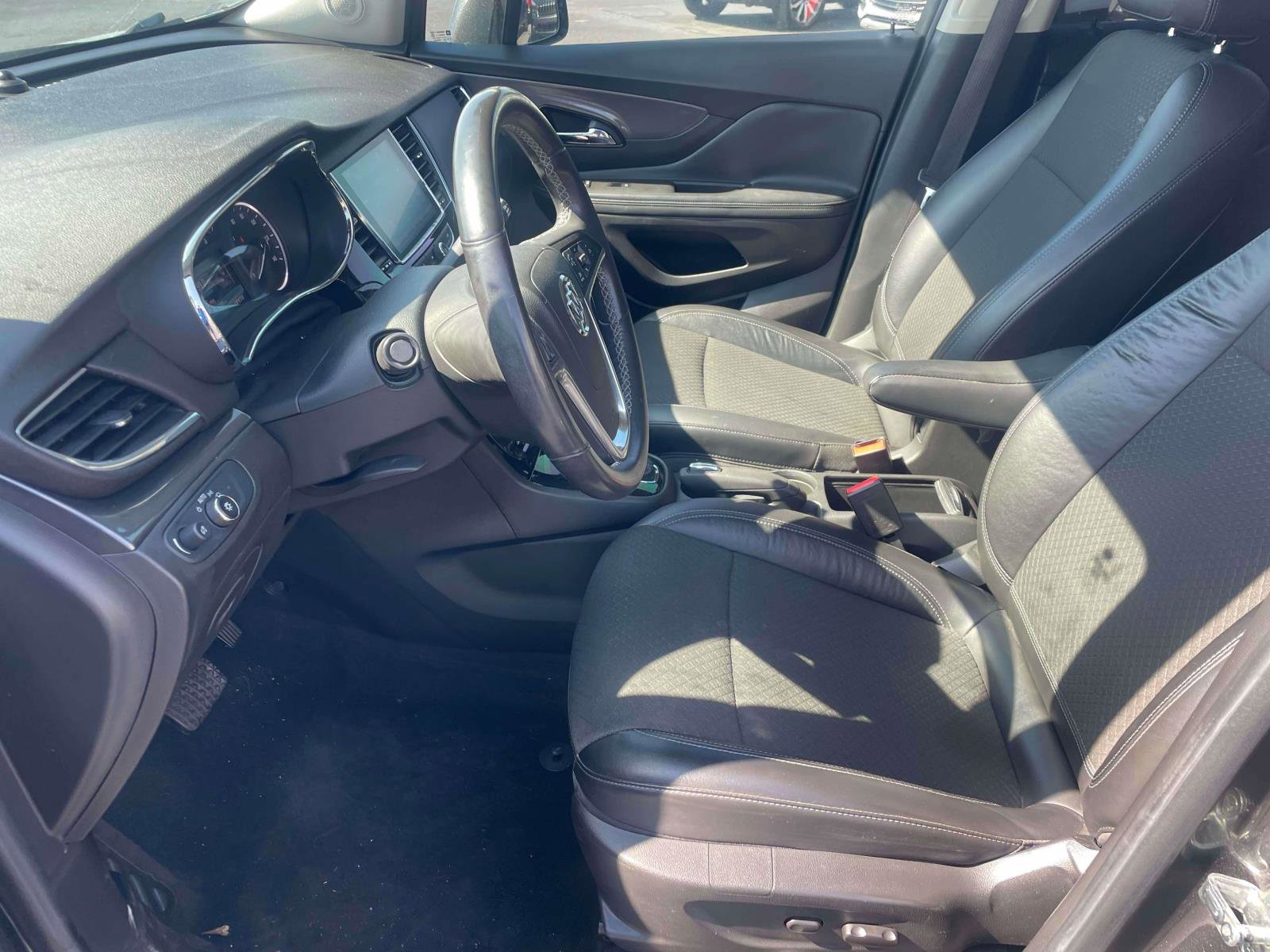 Used 2017 Buick Encore Preferred image 5