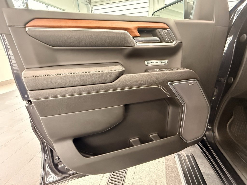 Used 2022 GMC Sierra 1500 Denali image 38