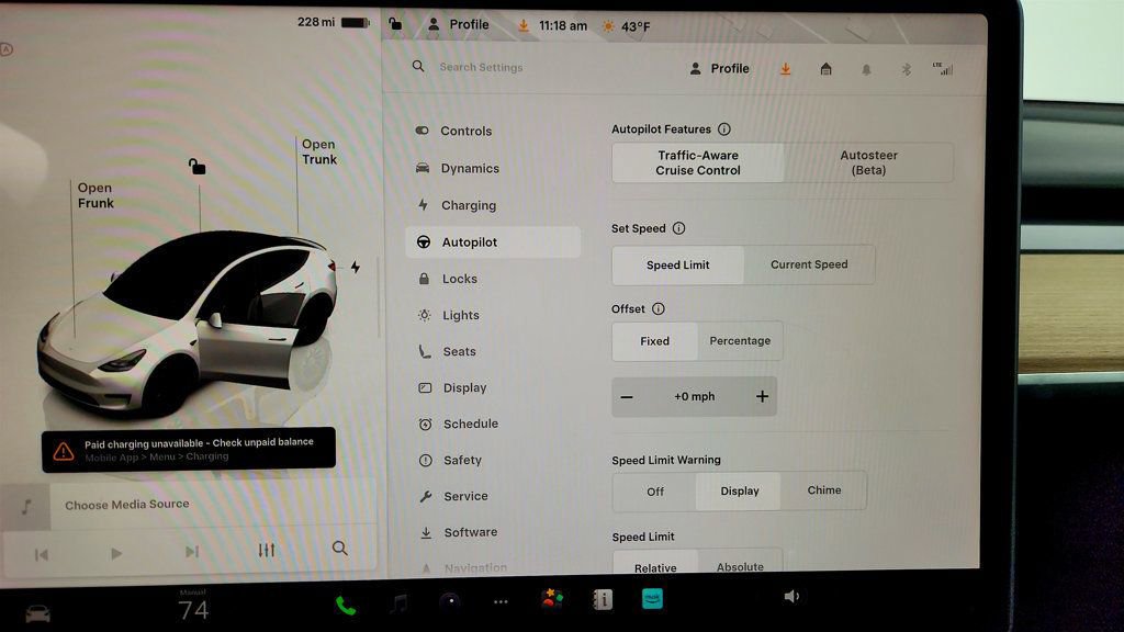 Used 2023 Tesla Model Y Performance image 18