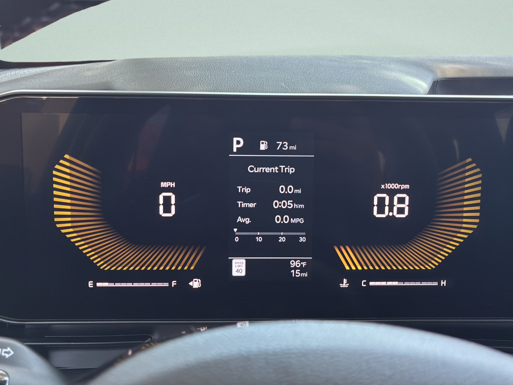 New 2026 Kia Carnival FWD image 32