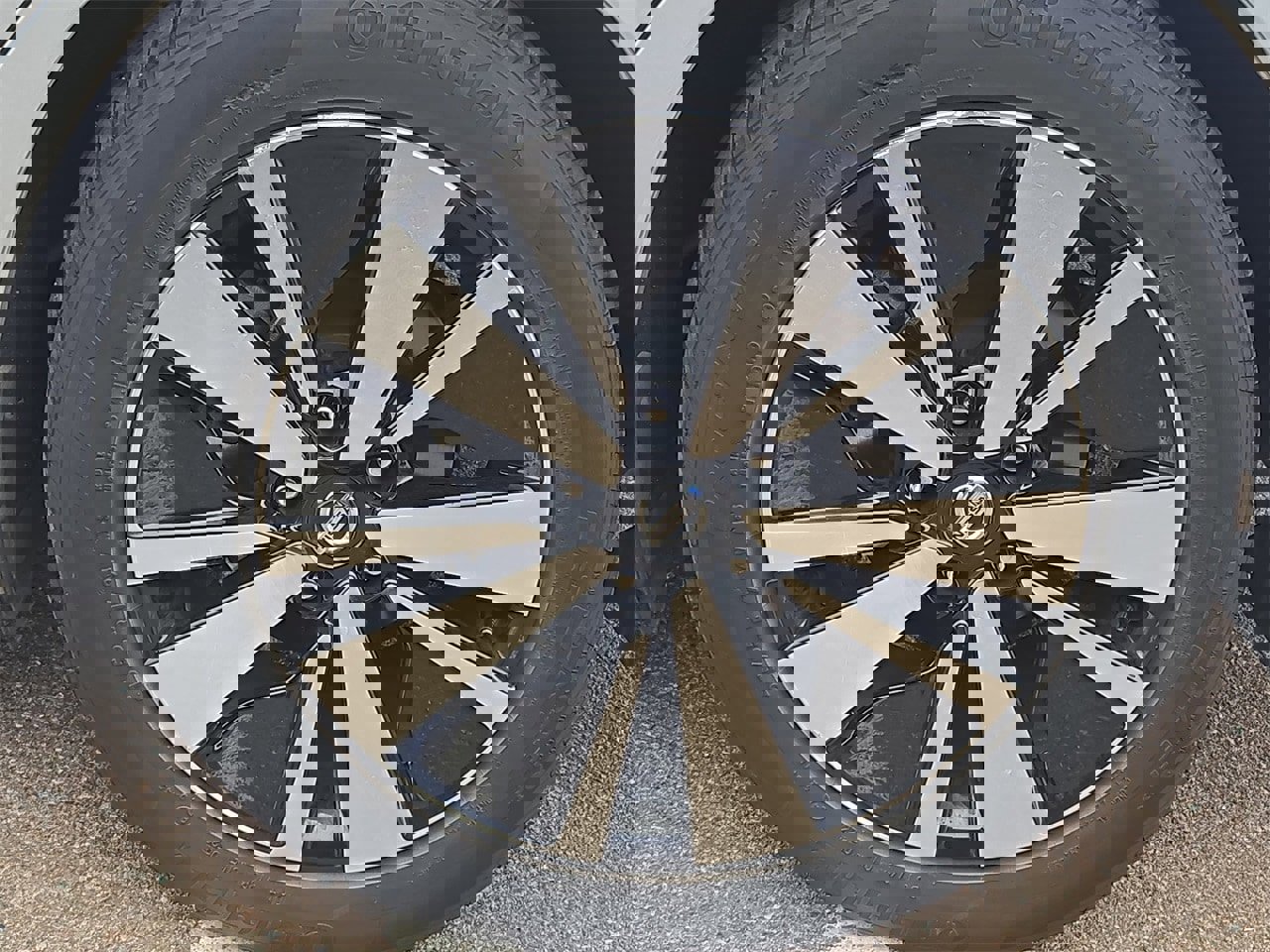 Used 2022 Nissan Altima 2.5 SV image 14