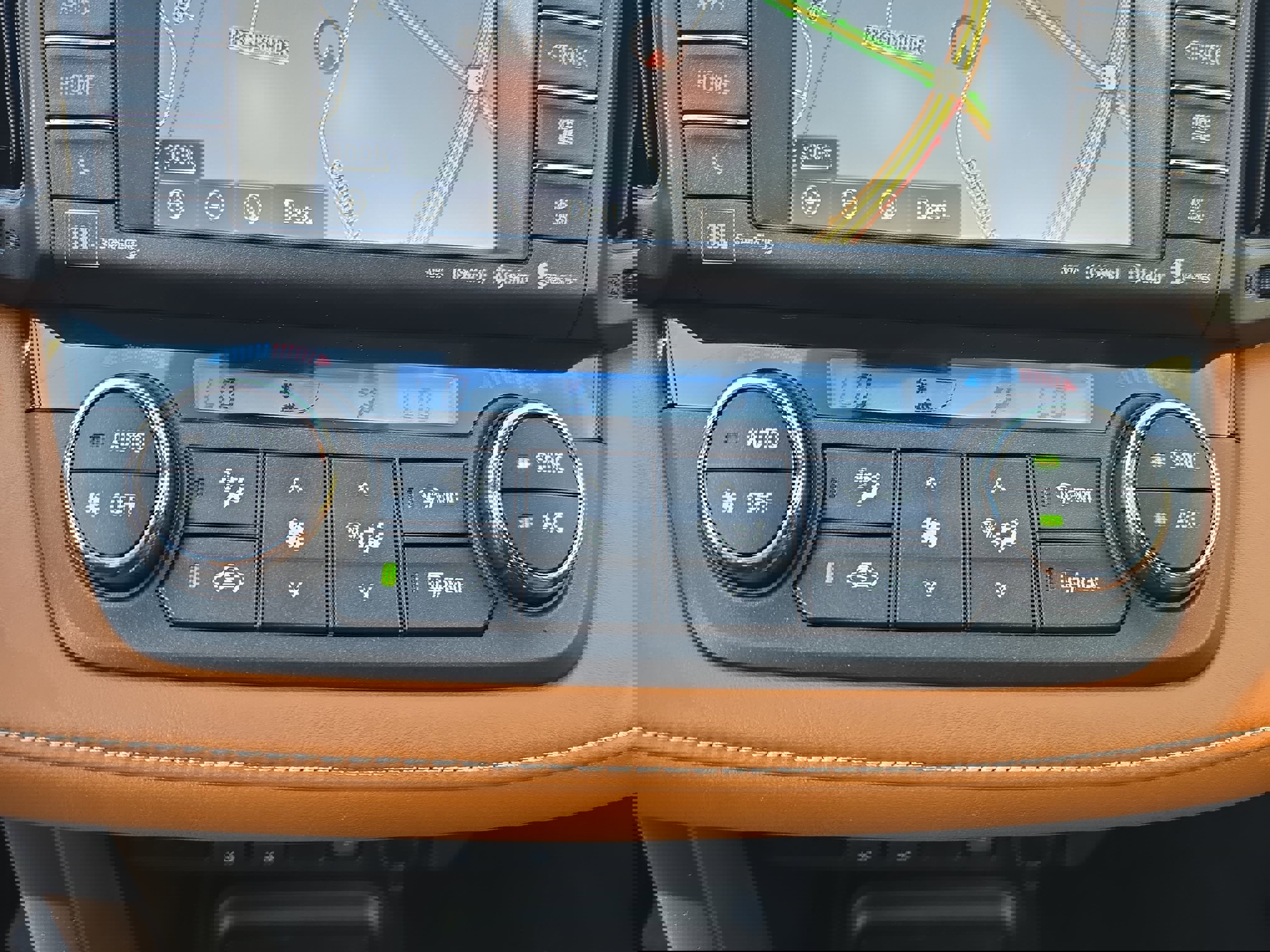 Used 2016 Toyota RAV4 Limited w/ Advanced Technology Package image 23