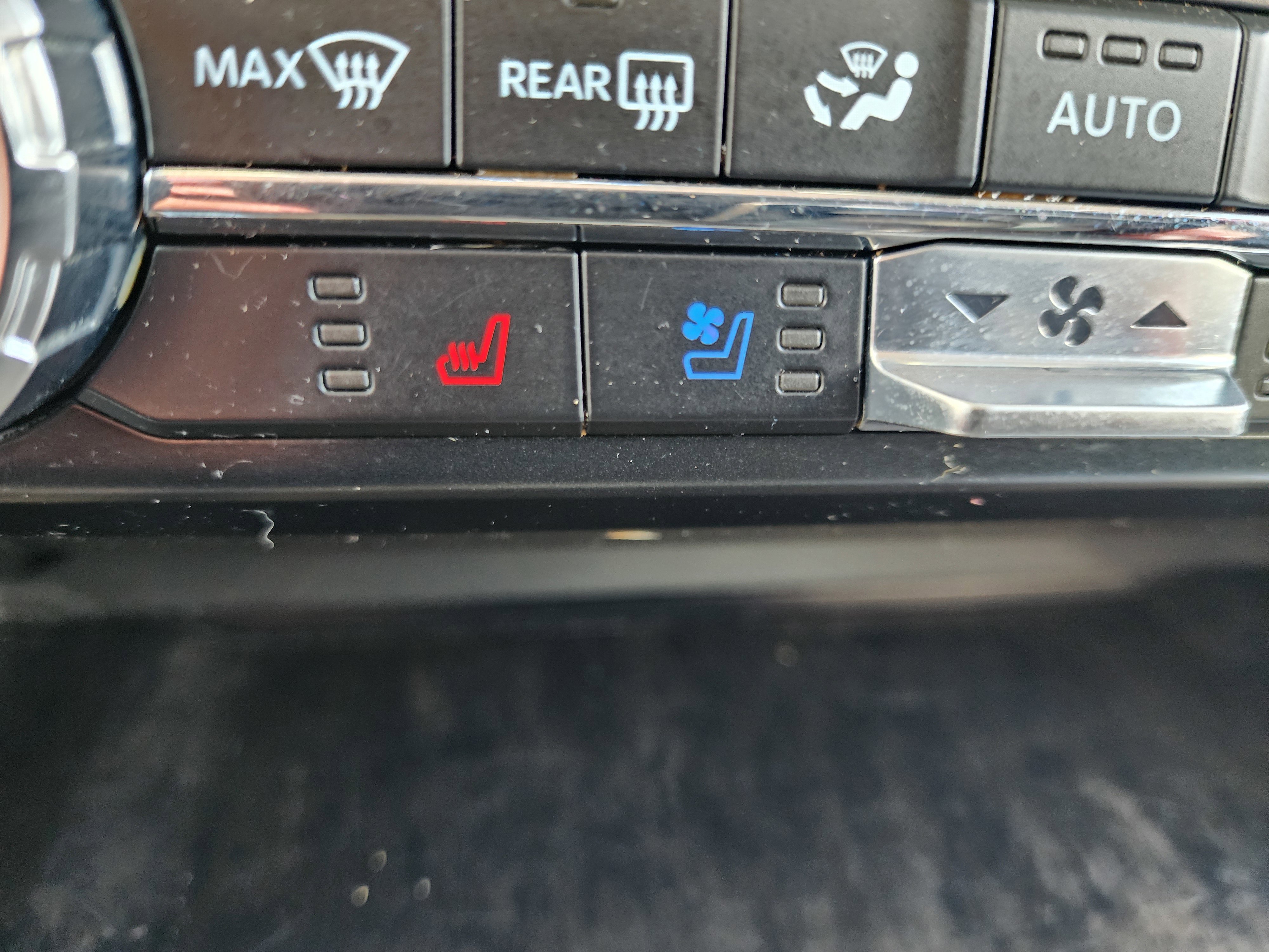 Used 2023 Ford F150 Lariat AWD/4WD image 29