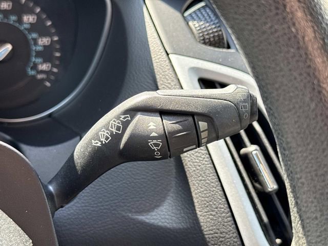 Used 2013 Ford Focus SE FWD image 24