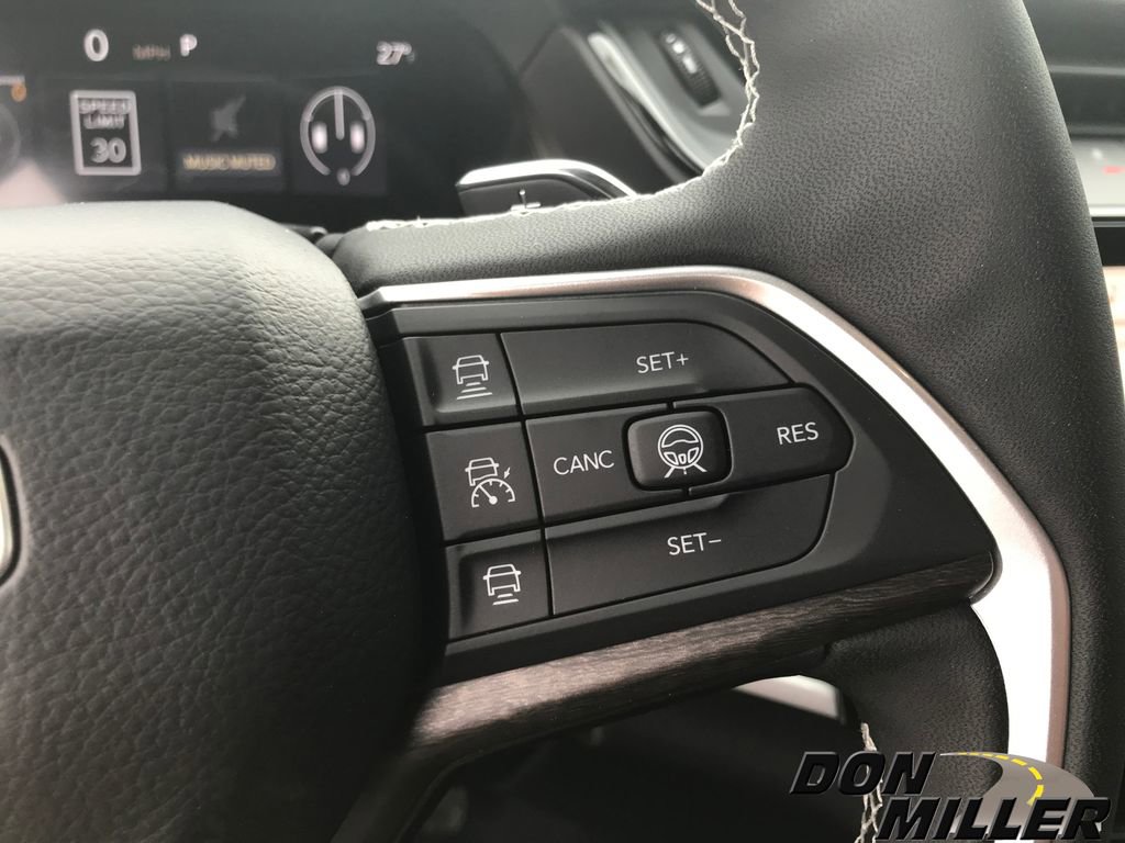 New 2026 Jeep Grand Cherokee Limited image 17