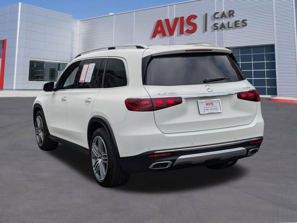 Used 2025 Mercedes-Benz GLS 450 4MATIC image 9