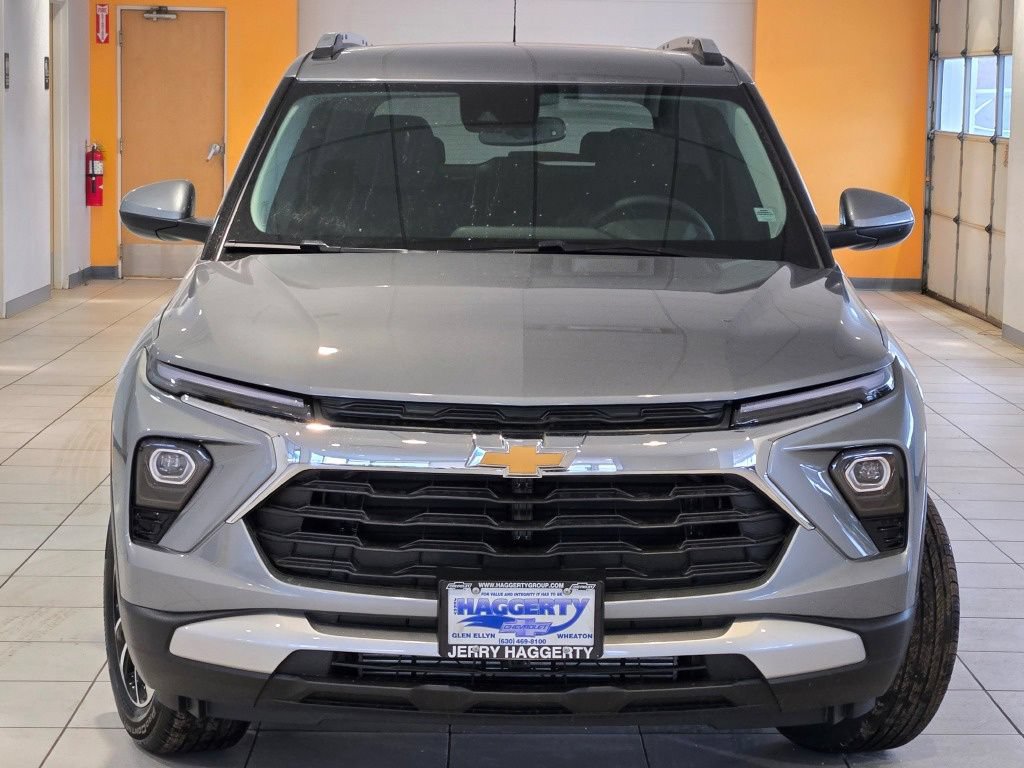 New 2026 Chevrolet TrailBlazer LT w/ Convenience Package AWD/4WD image 2