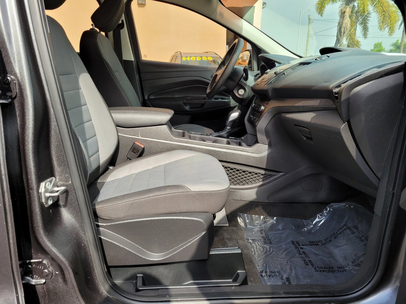Used 2019 Ford Escape S image 13