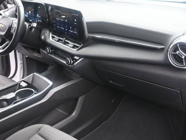 Used 2025 Chevrolet Equinox LT FWD image 22