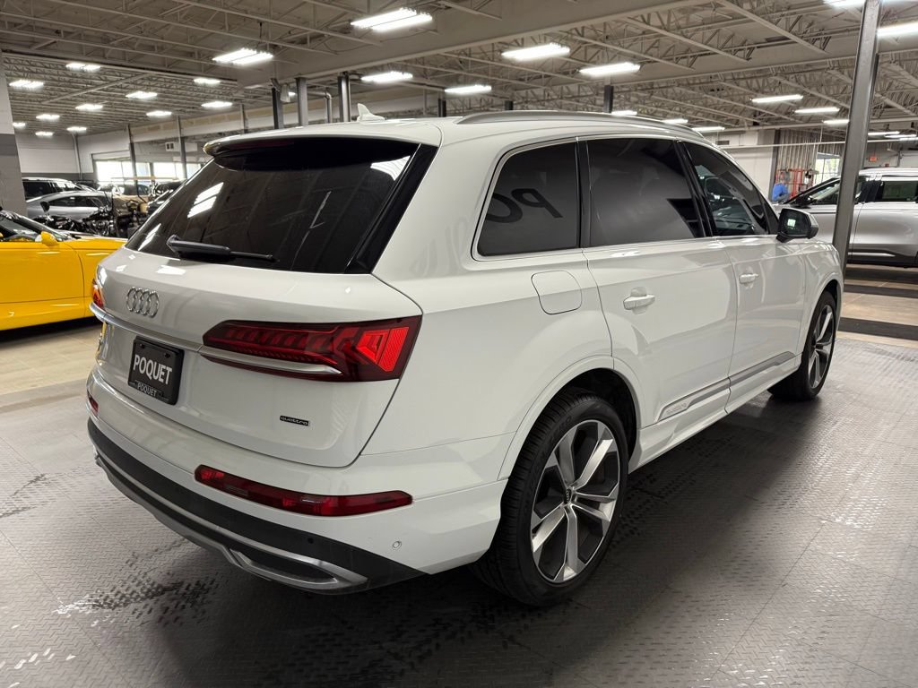 Used 2022 Audi Q7 3.0T Premium Plus w/ Premium Plus Package AWD/4WD image 4