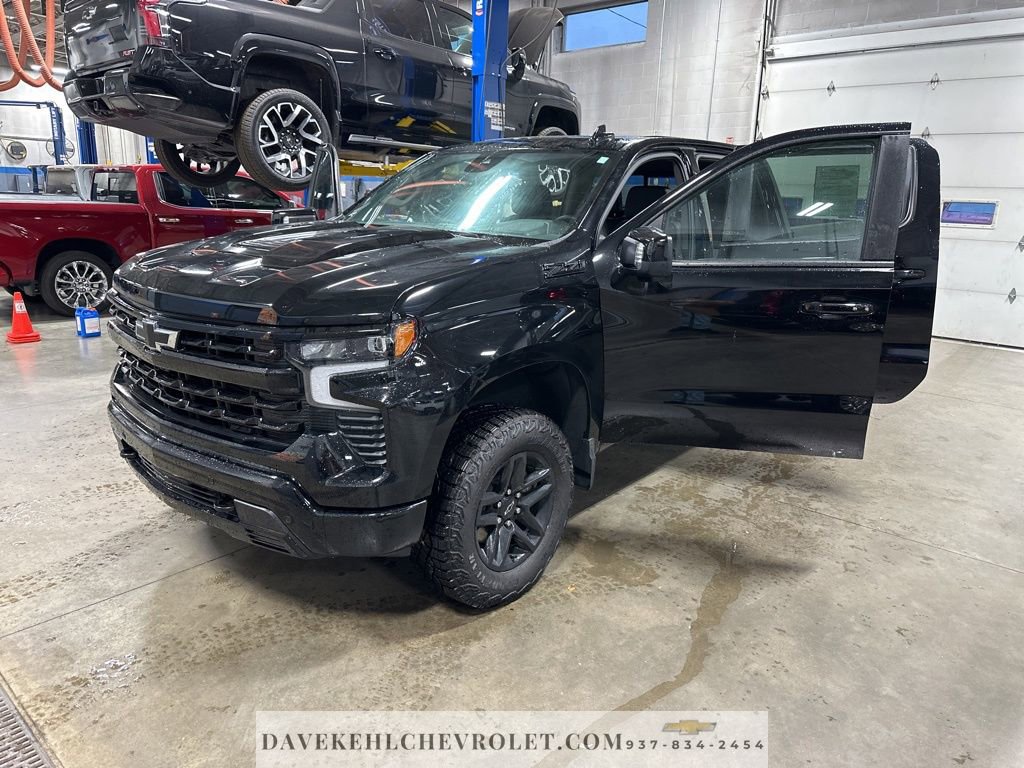 Used 2025 Chevrolet Silverado 1500 LT Trail Boss w/ LT Trail Boss Premium Package image 27