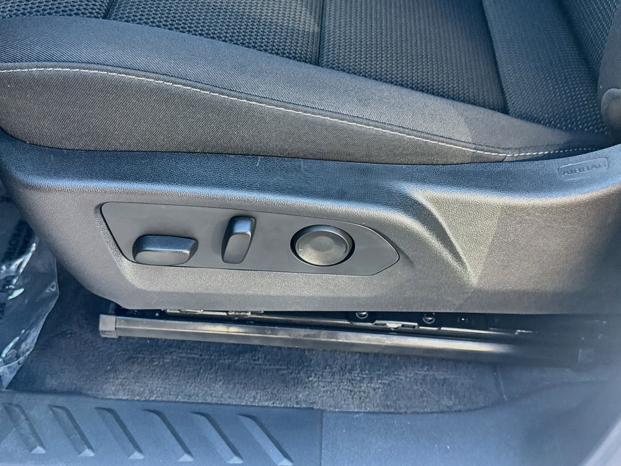 Used 2026 Chevrolet Colorado LT w/ Advanced Trailering Package RWD image 15