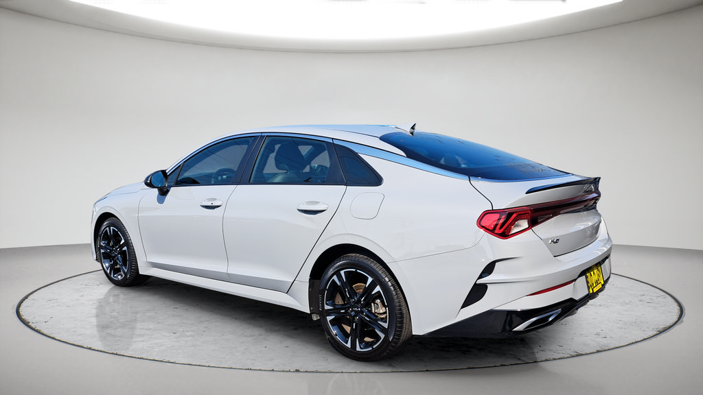 Used 2022 Kia K5 GT-Line FWD image 15