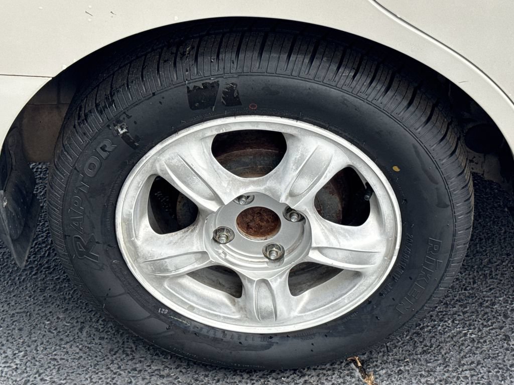 Used 2001 Hyundai Sonata FWD image 19