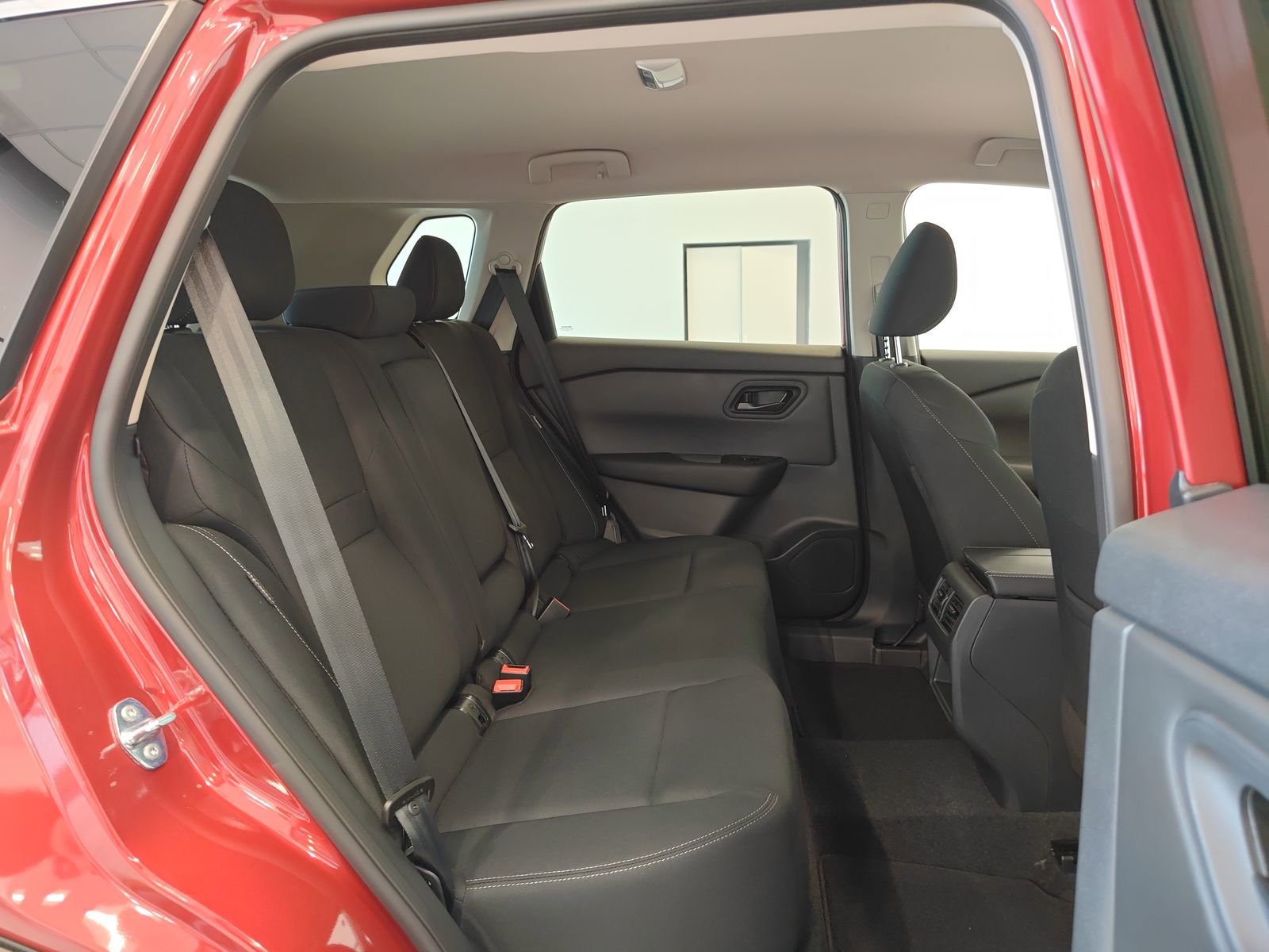 New 2026 Nissan Rogue S image 15