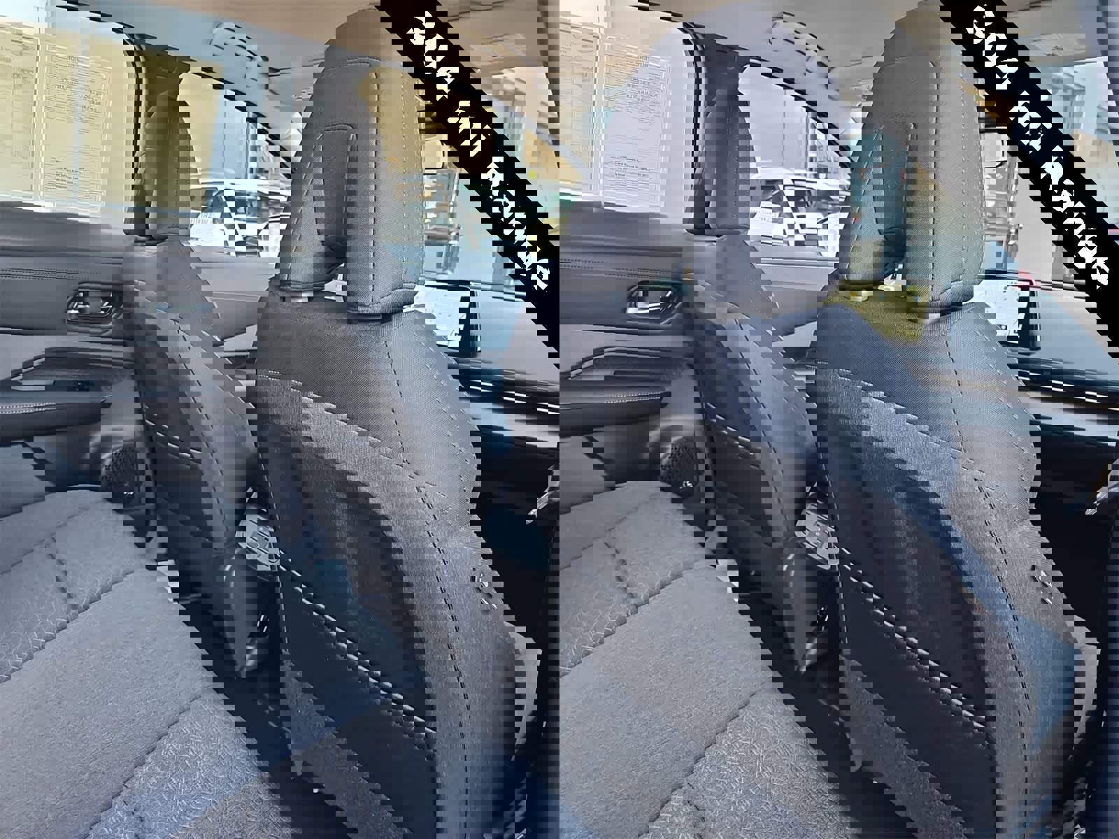 Used 2024 Nissan Ariya FWD image 16