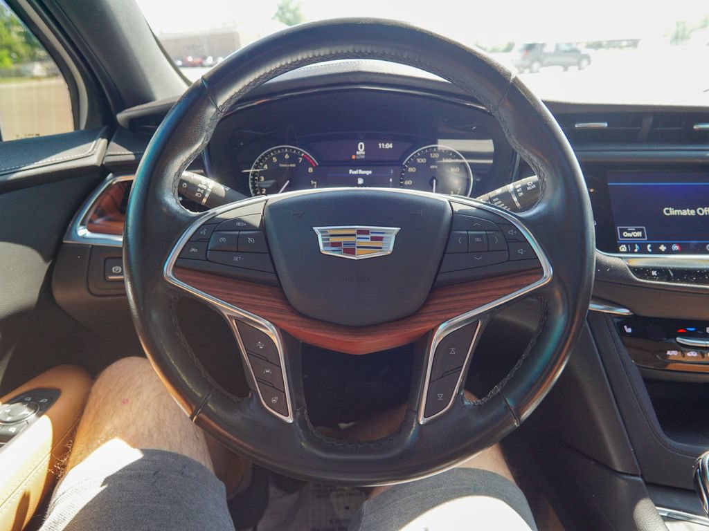 Used 2021 Cadillac XT5 Premium Luxury FWD image 22