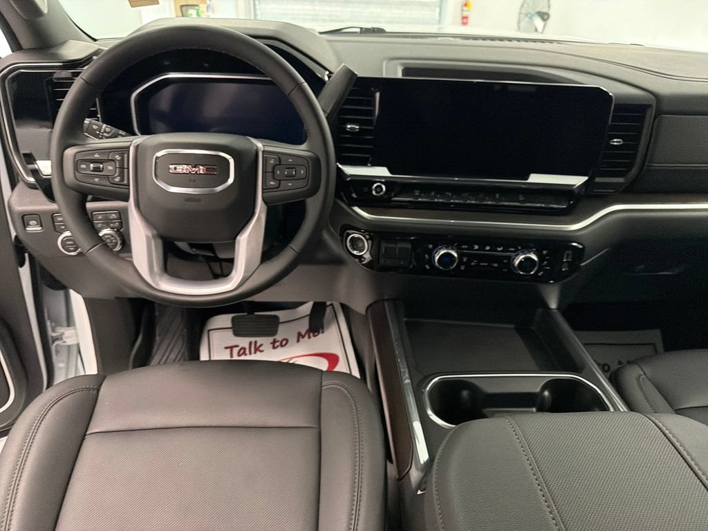 Used 2026 GMC Sierra 2500 SLT w/ SLT Premium Package AWD/4WD image 15