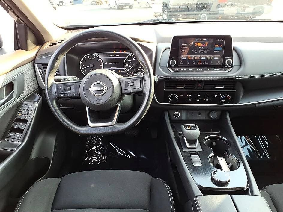 Used 2023 Nissan Rogue S AWD/4WD image 18