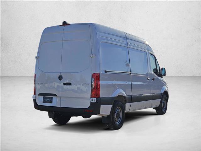 Used 2025 Mercedes-Benz Sprinter 2500 image 2