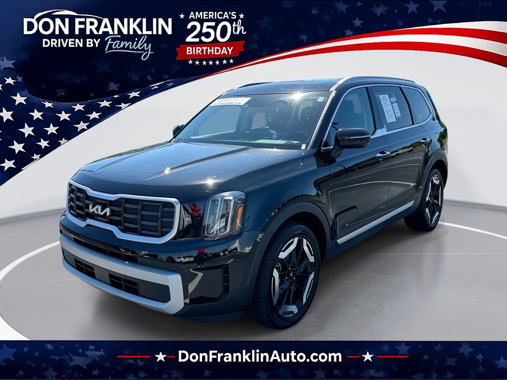 Used 2024 Kia Telluride S w/ S Sunroof Package