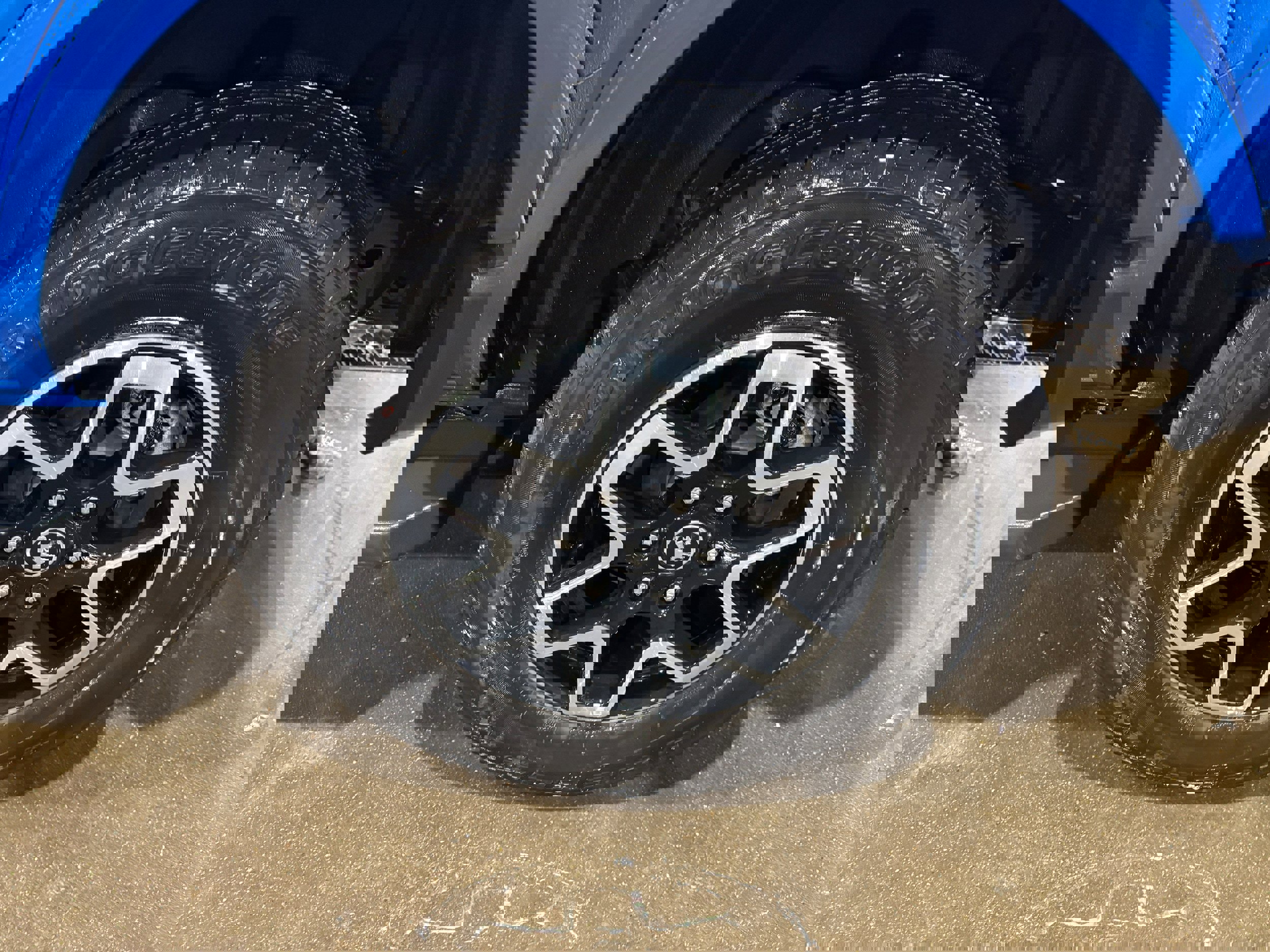 Used 2024 Ford Bronco Outer Banks image 7