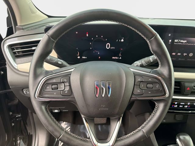 Used 2024 Buick Encore GX Avenir w/ Avenir Convenience Package AWD/4WD image 26