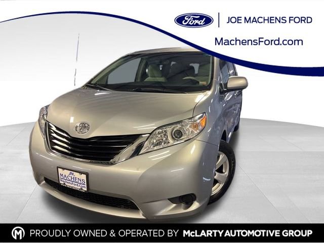Used 2014 Toyota Sienna LE