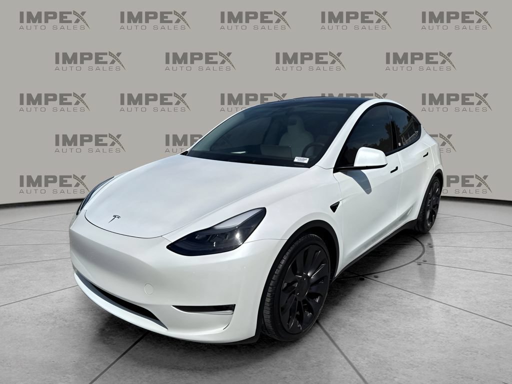 Used 2025 Tesla Model Y Performance AWD/4WD image 2
