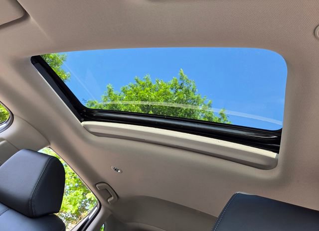 New 2027 Honda HR-V EX-L image 8