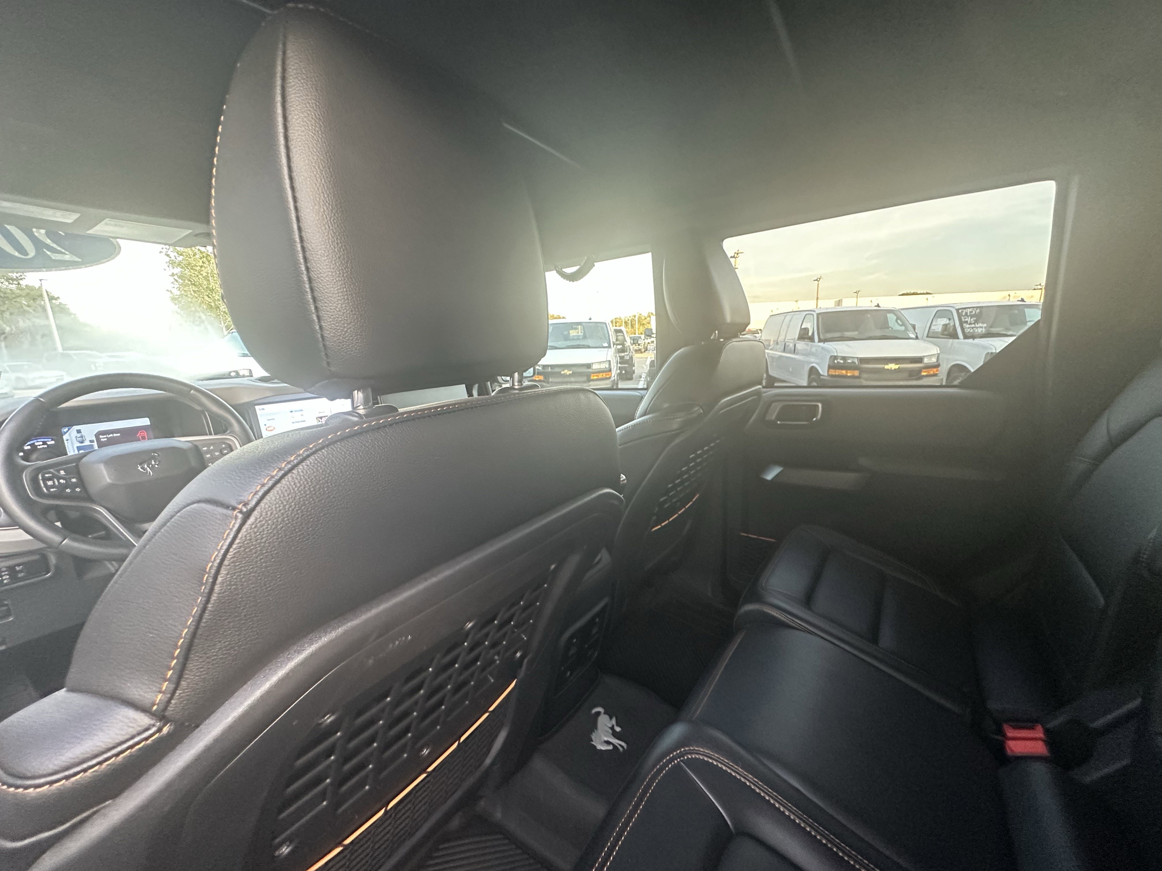 Used 2023 Ford Bronco Badlands image 34