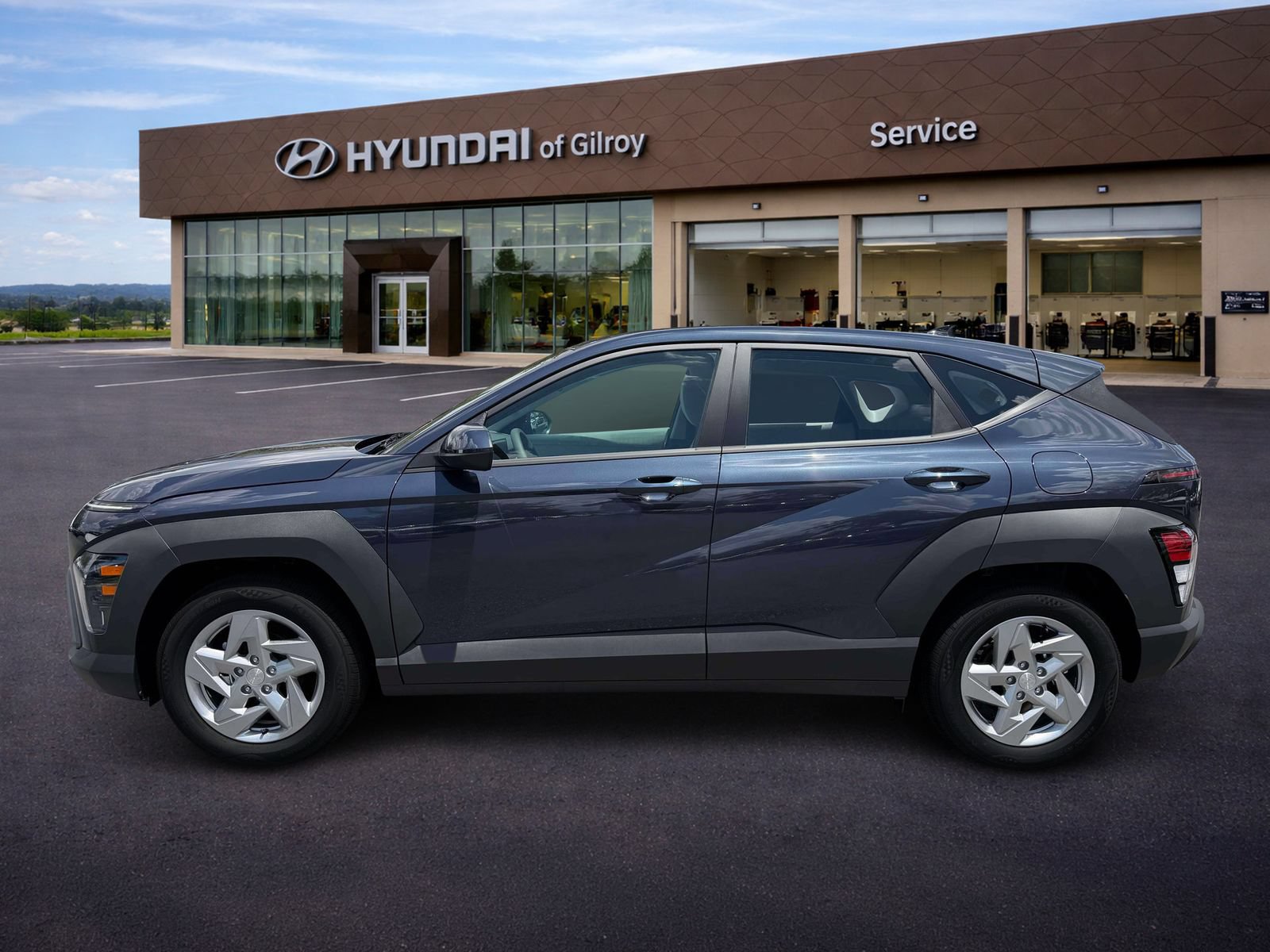 New 2027 Hyundai Kona SE FWD image 3