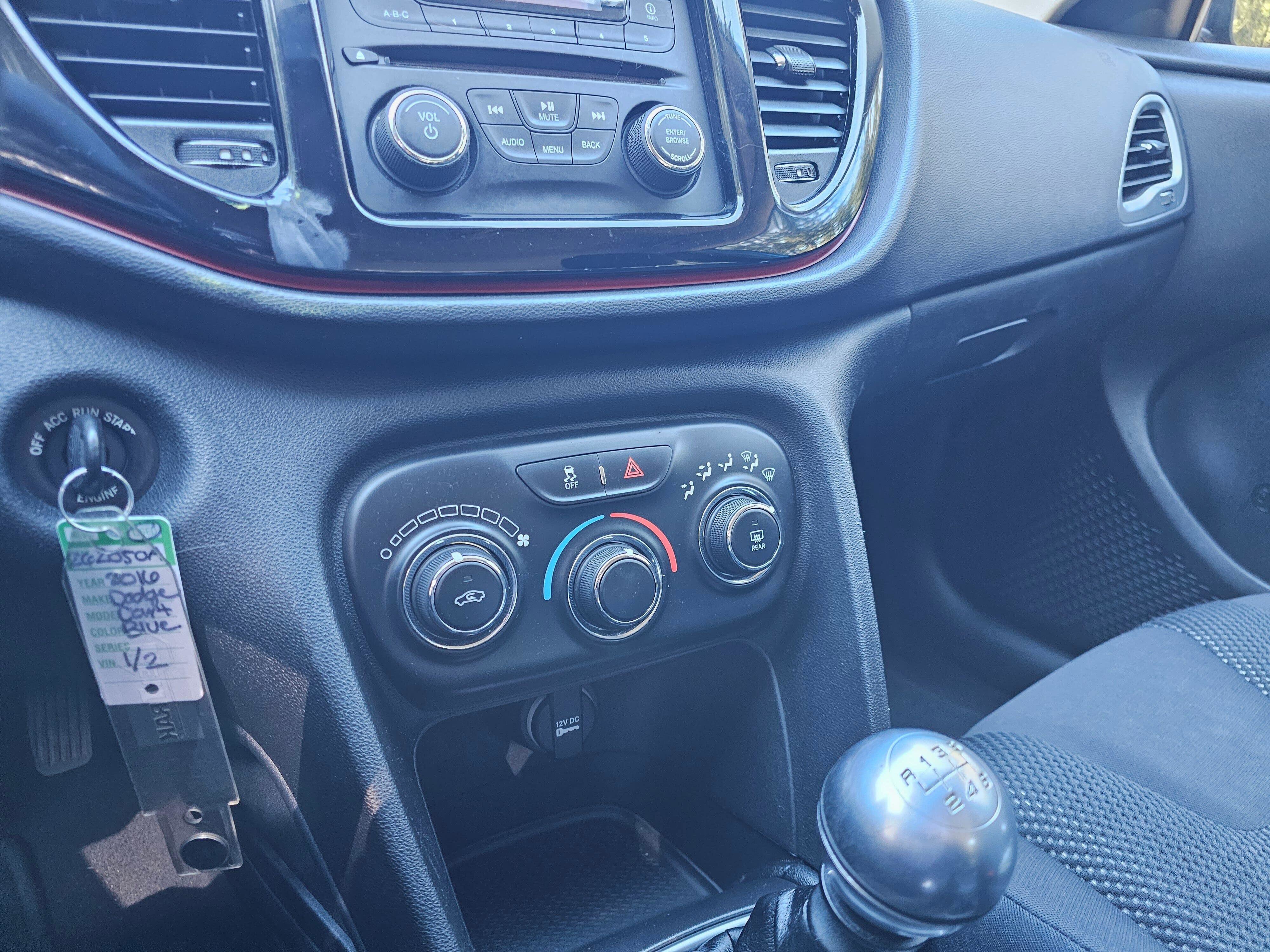 Used 2016 Dodge Dart SE image 25