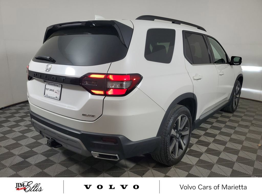 Used 2025 Honda Pilot Elite image 7