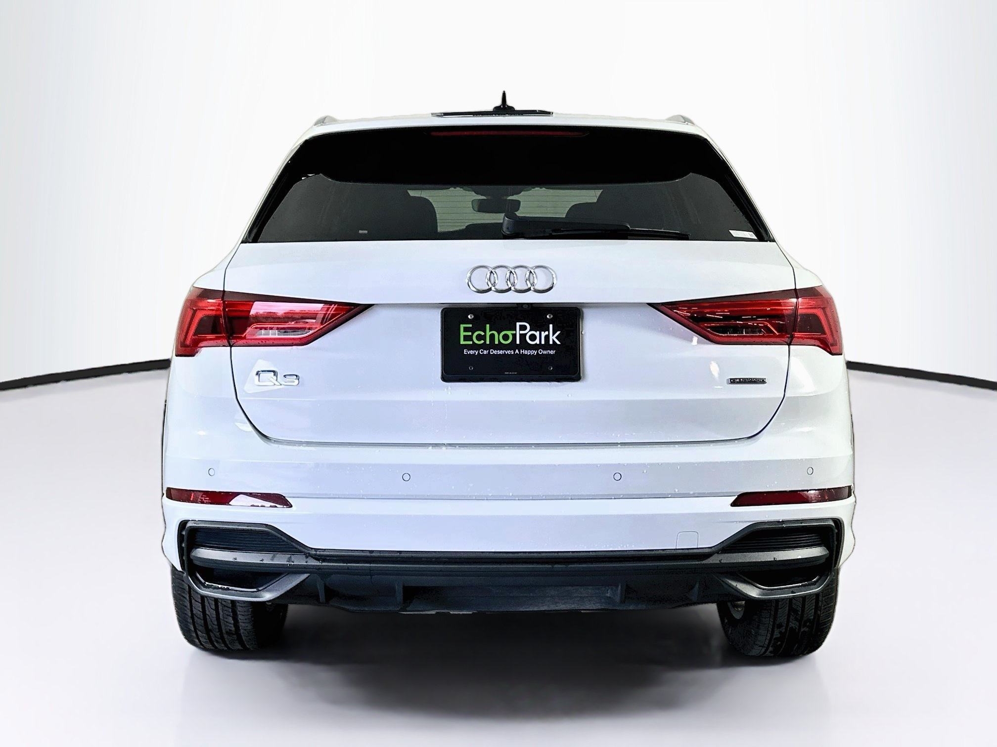Used 2023 Audi Q3 2.0T Premium AWD/4WD image 7