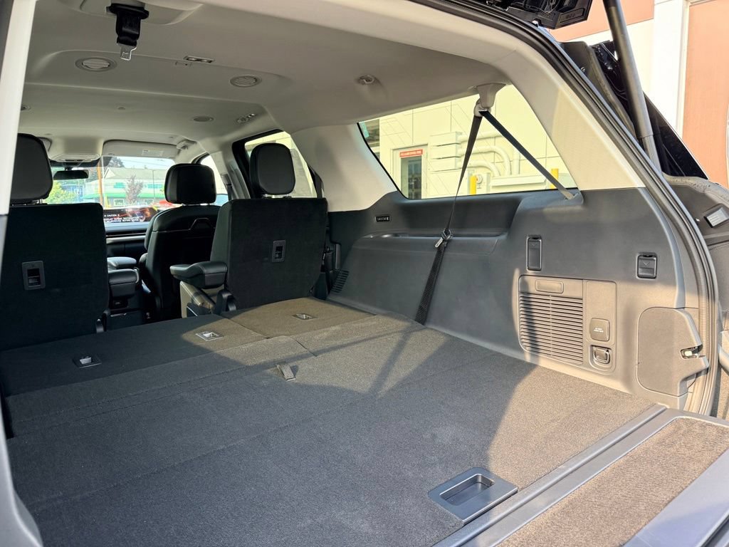 New 2027 Lincoln Navigator L Premier AWD/4WD image 29