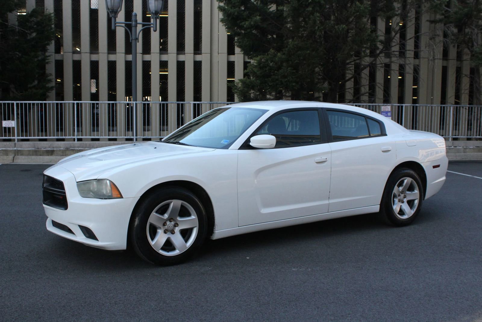 Used 2013 Dodge Charger Police RWD image 13