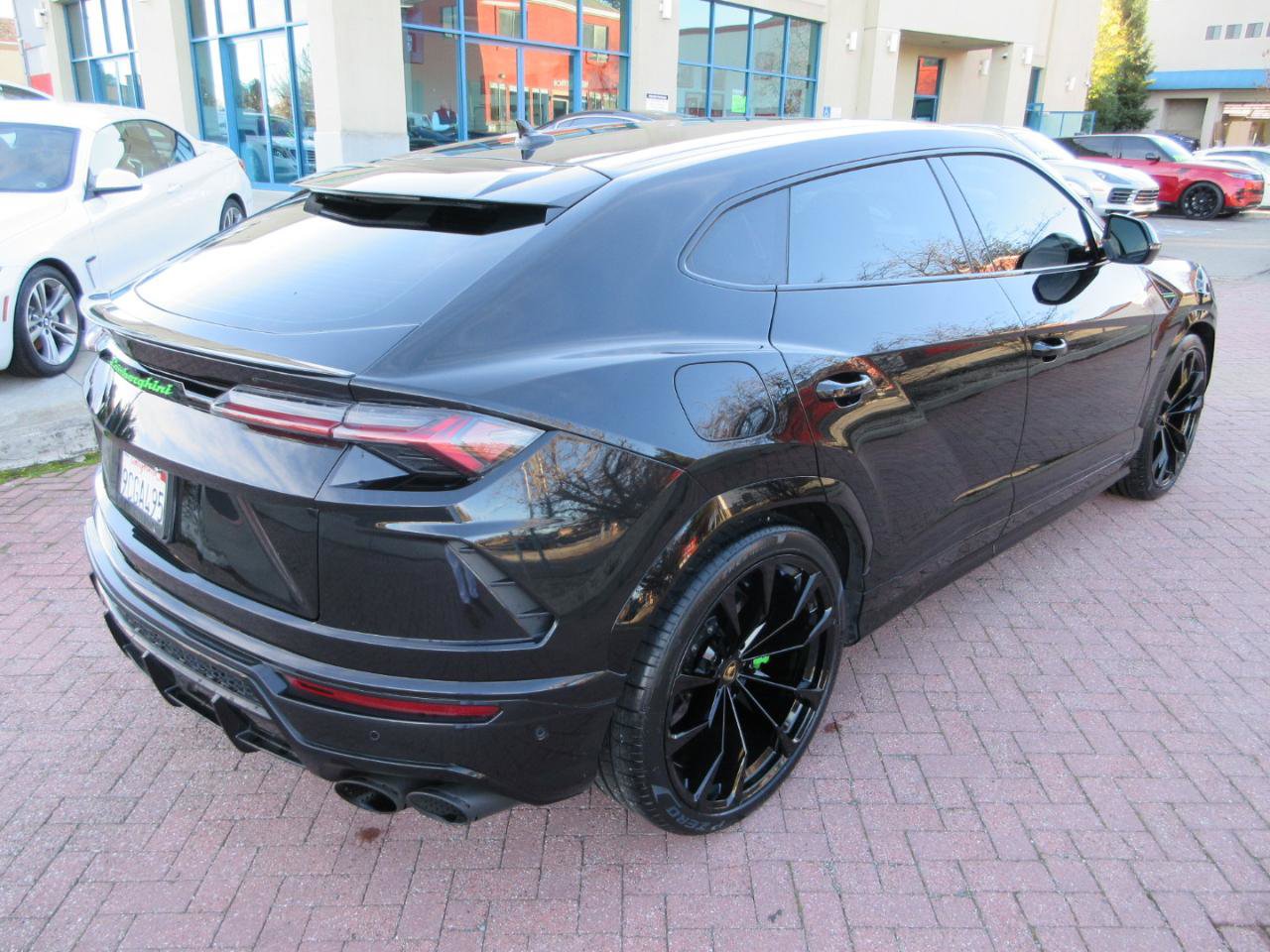 Used 2022 Lamborghini Urus image 87